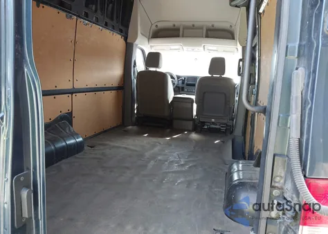 2020 Nissan Nv Cargo Nv2500 Hd Sv High Roof V6 z USA, uszkodzony, nr VIN 1N6BF0LY3LN802877